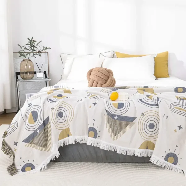 Reversible Geometric Cotton Tassel Blanket