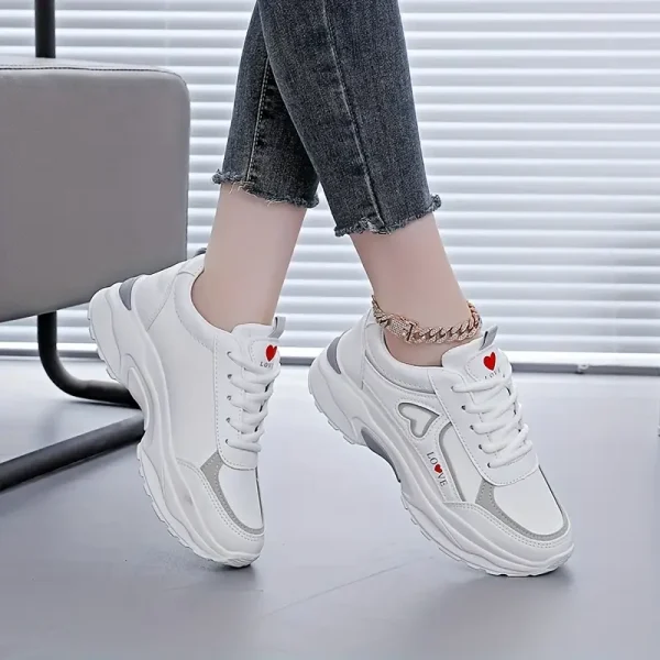 Women's Casual Sneakers