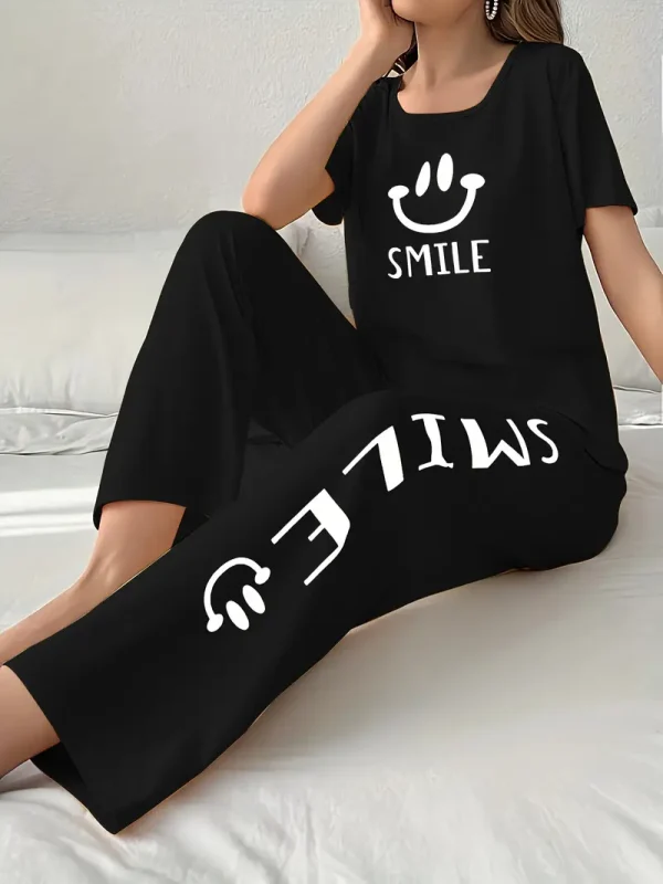 1 Set Women'S Casual Polyester Pajama with Smile Face & Letter Print